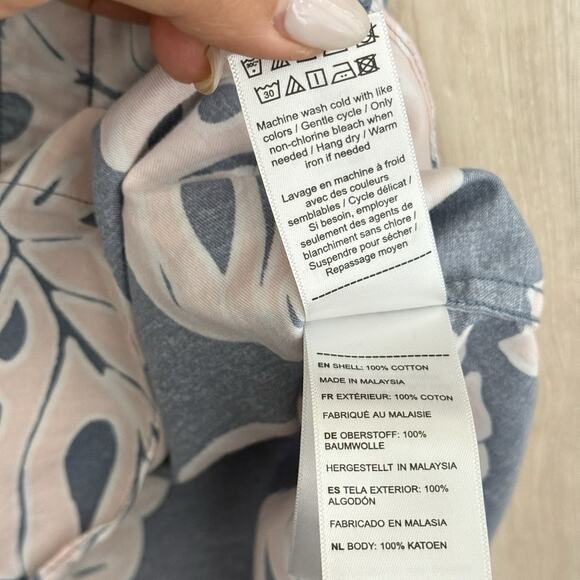 UNTUCKit Hawaiian Shirt Men’s Small Conero Palm Leaf Hibiscus Blue Pink Beach - Picture 7 of 13